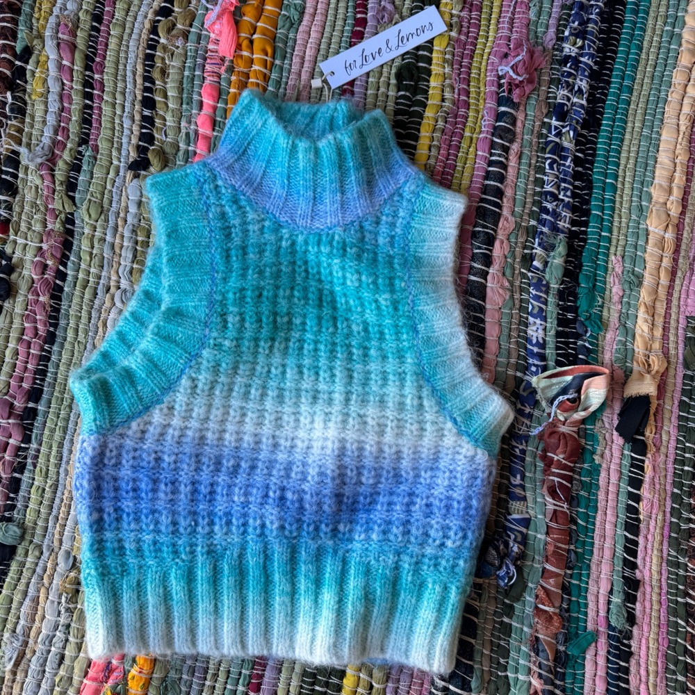 NWT For Love & Lemons Crop Top Blue Ombre Knit Mock Neck Open Back Sweater sexy